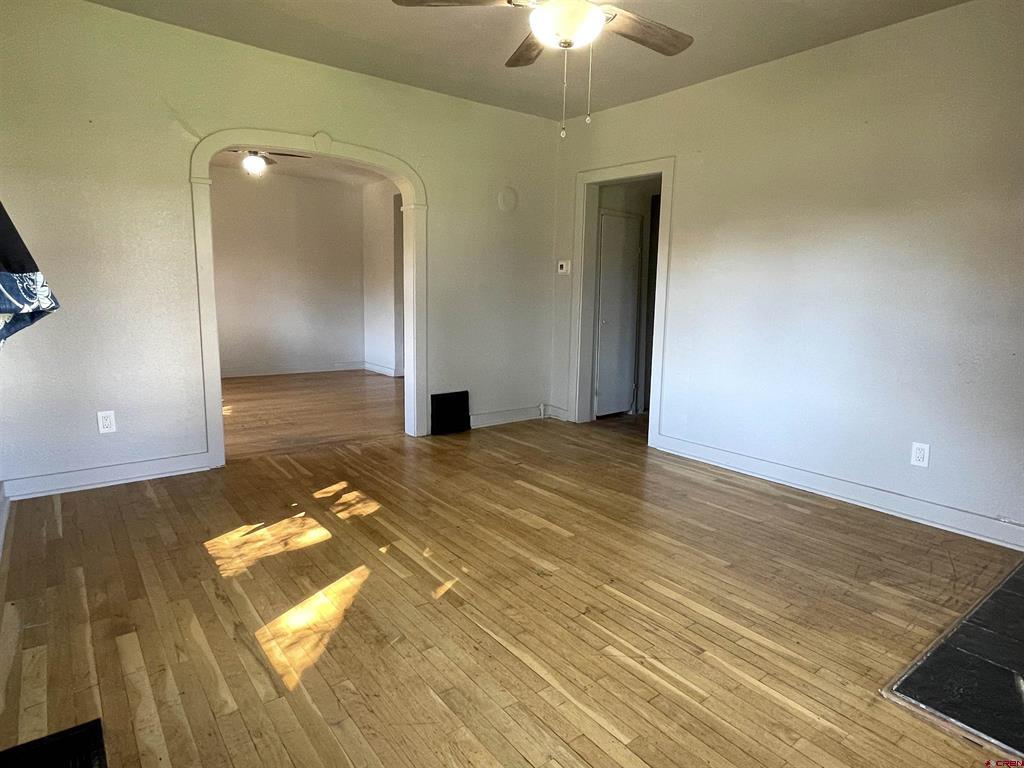 429 S. Linden Street Property Photo 4