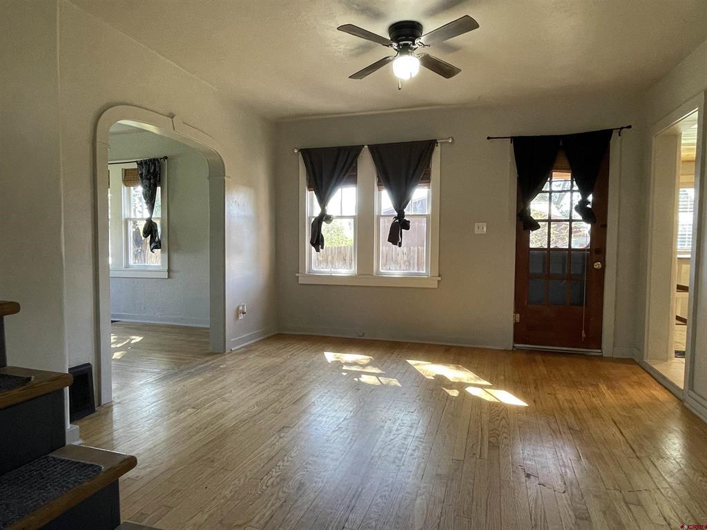 429 S. Linden Street Property Photo 8