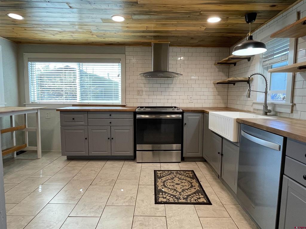 429 S. Linden Street Property Photo 13