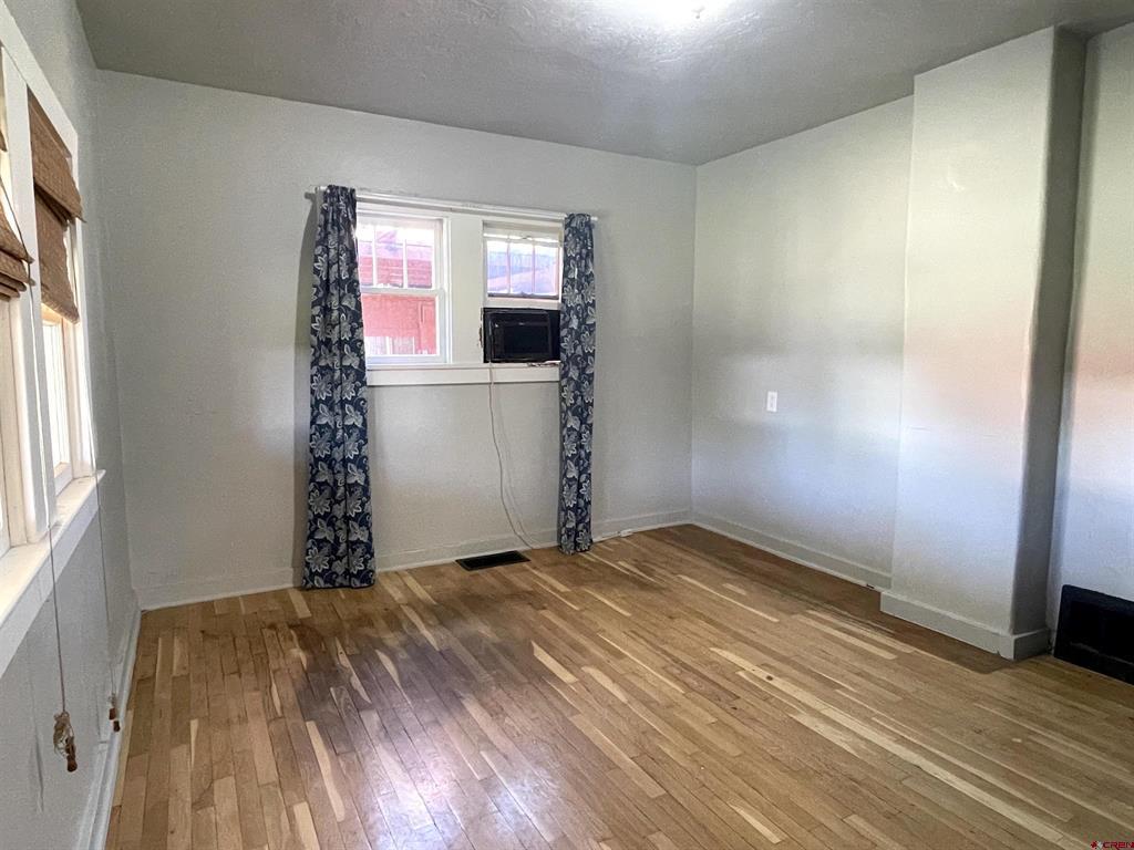 429 S. Linden Street Property Photo 15