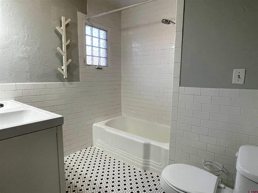 429 S. Linden Street Property Photo 19