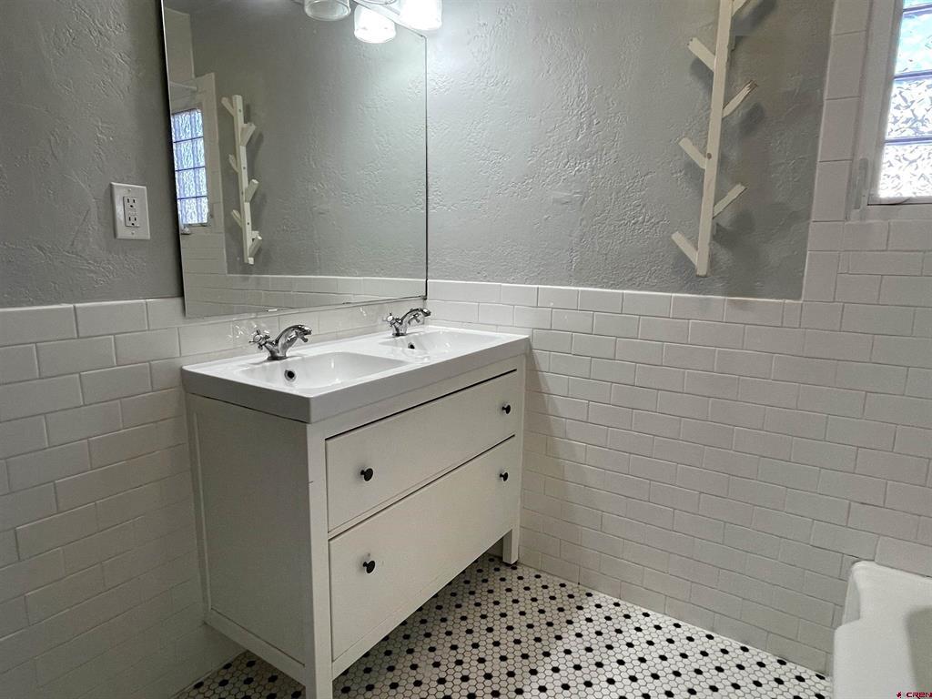 429 S. Linden Street Property Photo 20
