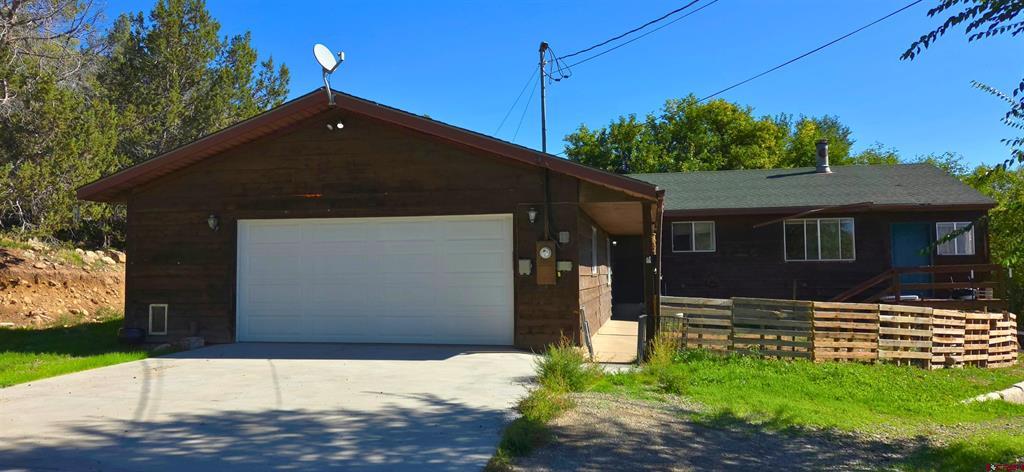38721 Highway 133 Property Photo 1