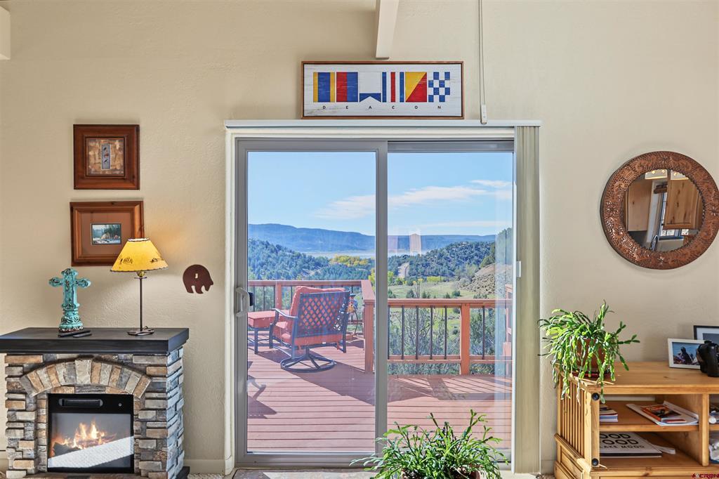 61 Easy Drive Property Photo 8