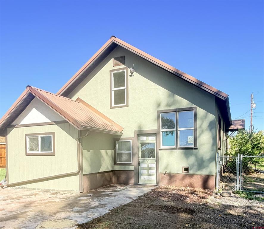 21196 Lanning Road Property Photo 2