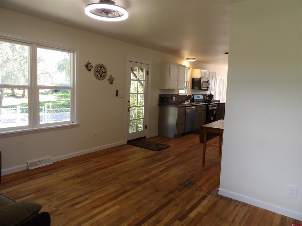 21196 Lanning Road Property Photo 7