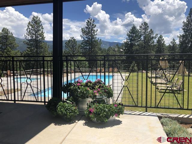 314 N Tamarron Drive Property Photo 7