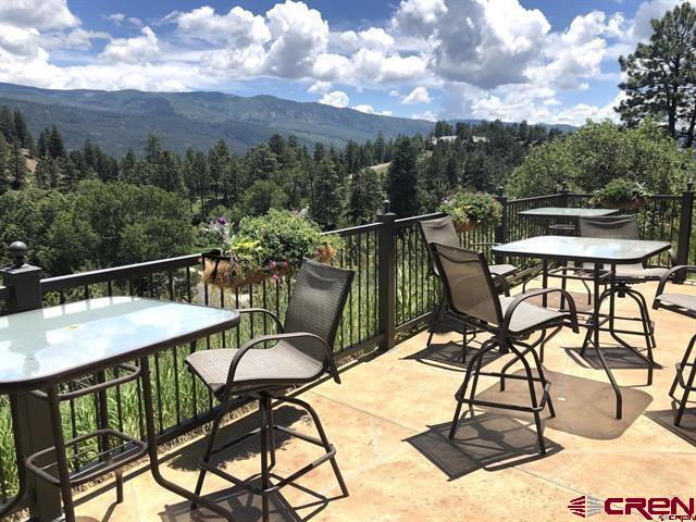 314 N Tamarron Drive Property Photo 8