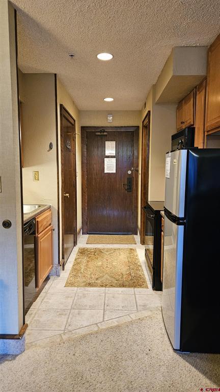 314 N Tamarron Drive Property Photo 23