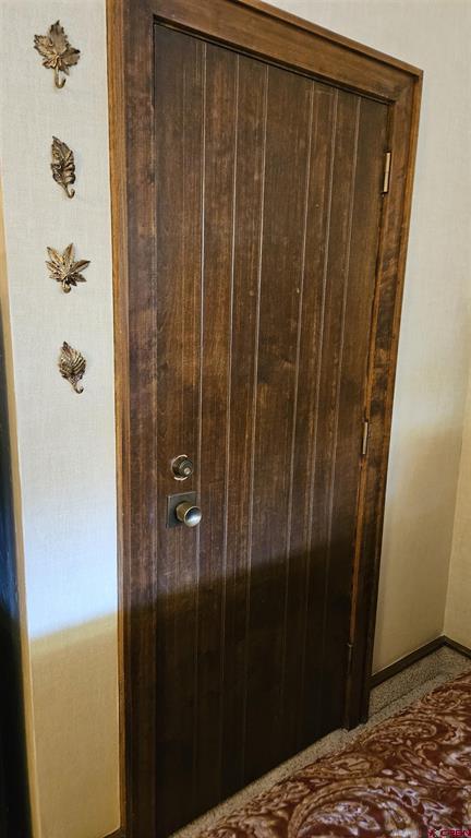 314 N Tamarron Drive Property Photo 28