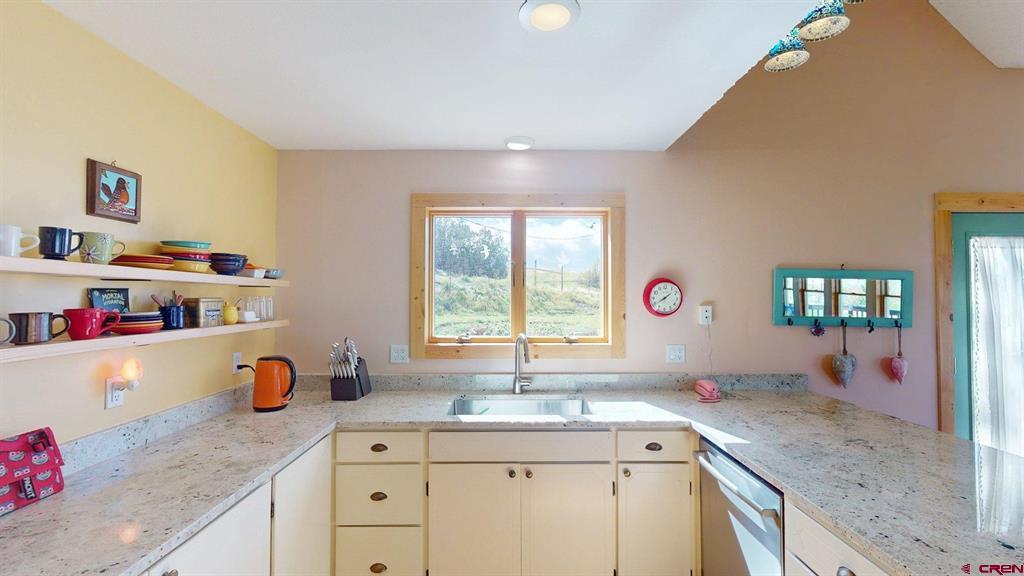 14030 Thompson Road Property Photo 8