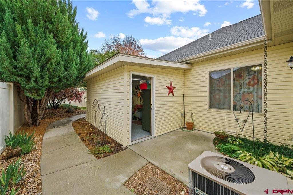 1709 American Way Property Photo 34