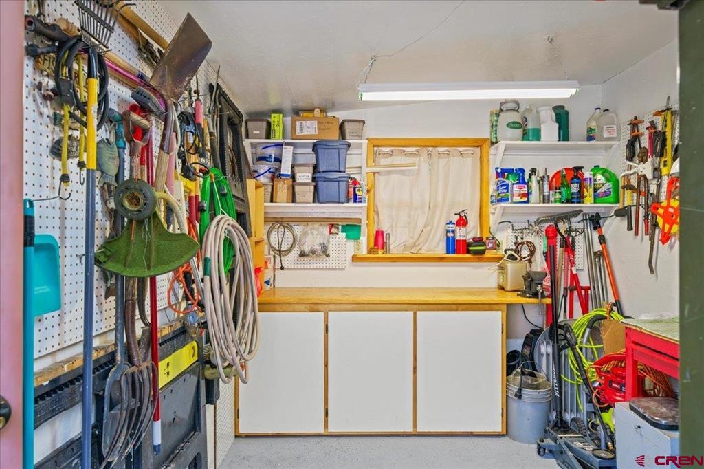 1709 American Way Property Photo 35