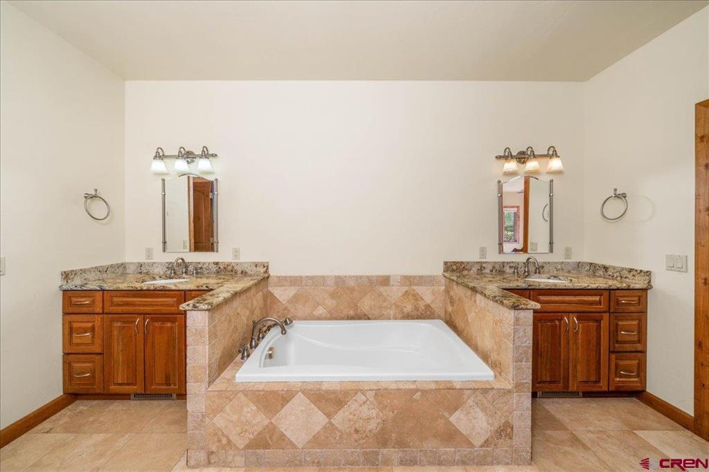 40 Juniper Lane Property Photo 25
