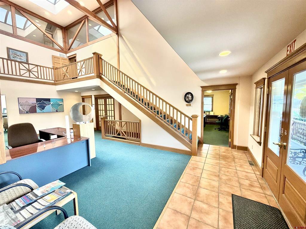 222 S Park Avenue Property Photo 13