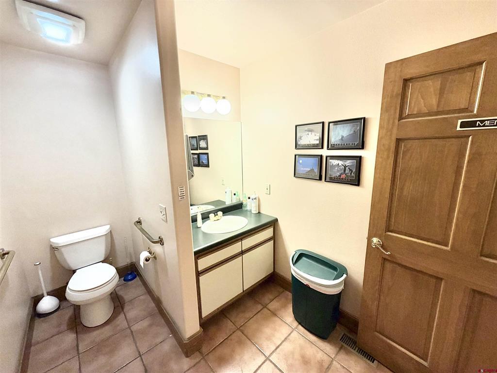 222 S Park Avenue Property Photo 29