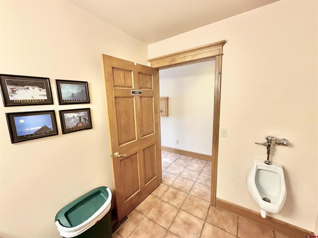 222 S Park Avenue Property Photo 30