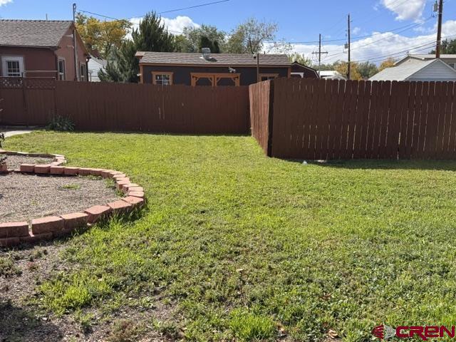 1047 N 1st Street Property Photo 5
