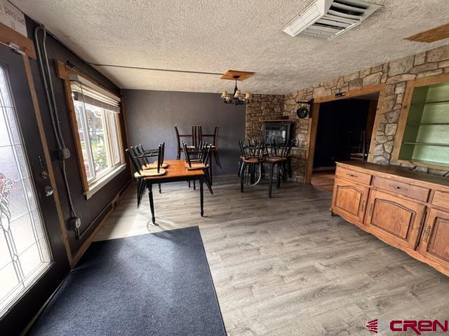 1047 N 1st Street Property Photo 9