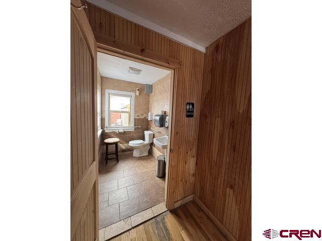 1047 N 1st Street Property Photo 20