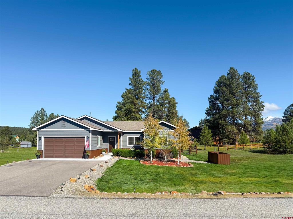 200 Hatcher Circle Property Photo 1