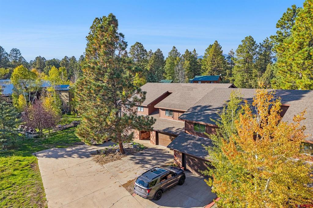 243 Pine Ridge Loop Property Photo 1