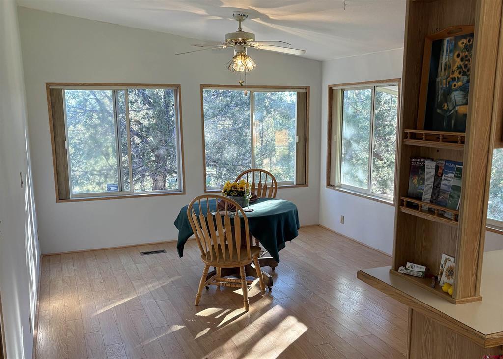 32 Easy Drive Property Photo 17