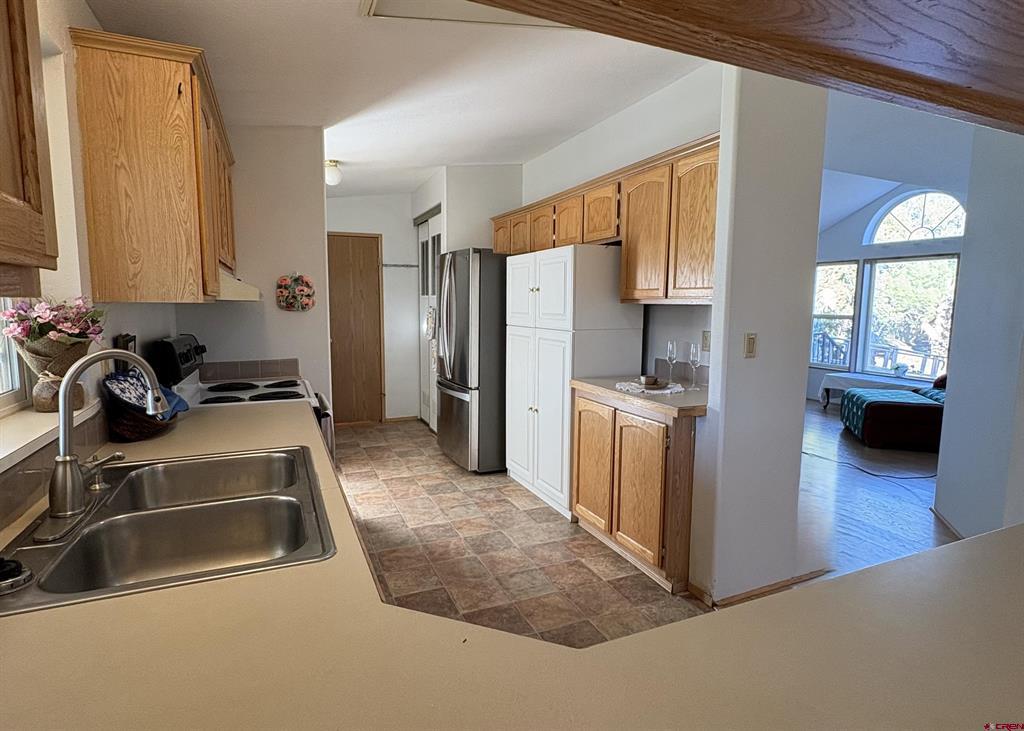 32 Easy Drive Property Photo 21