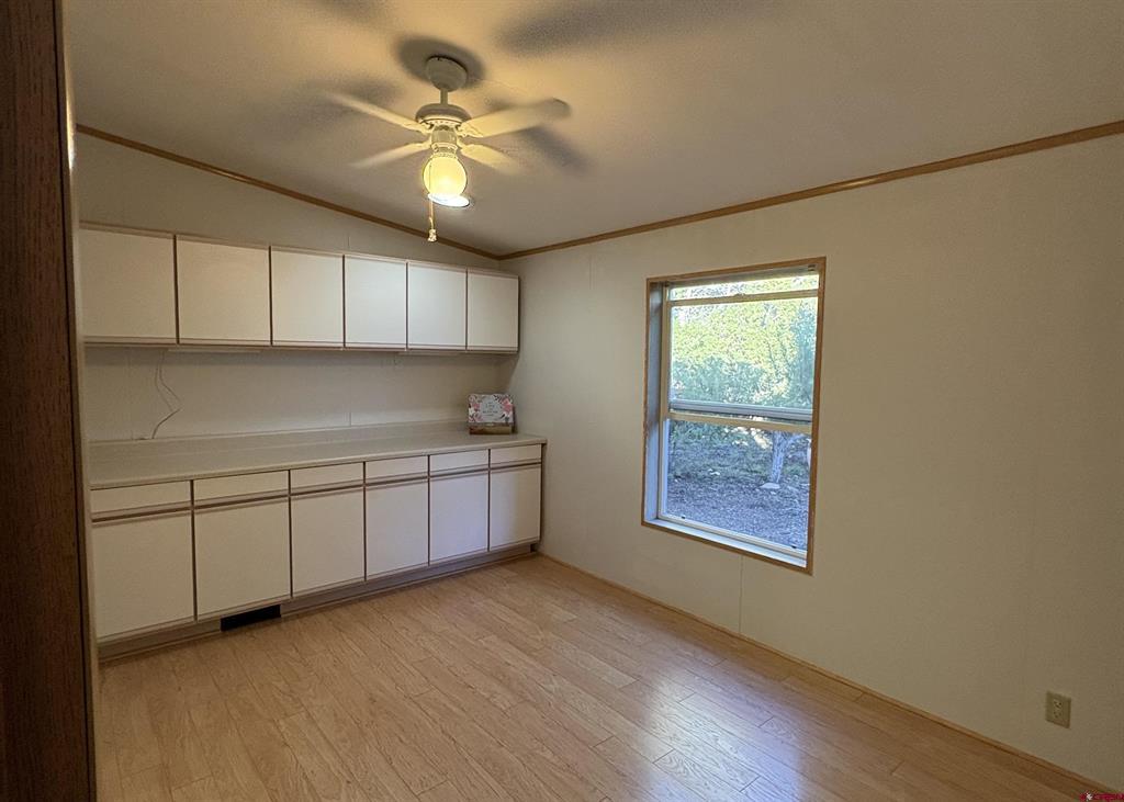 32 Easy Drive Property Photo 26