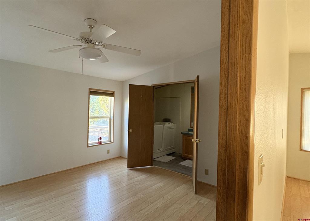 32 Easy Drive Property Photo 28
