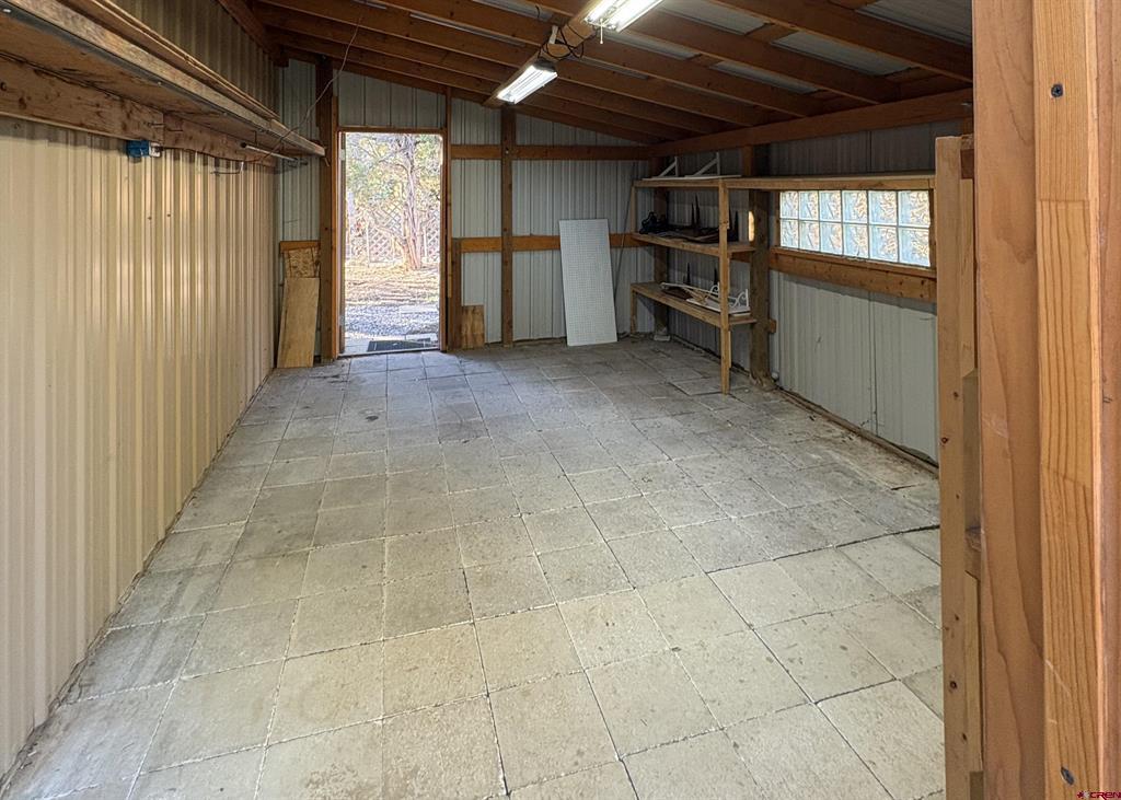 32 Easy Drive Property Photo 30