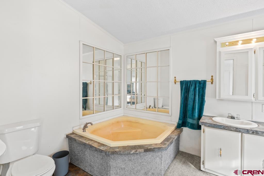 902 S Church Avenue Property Photo 12