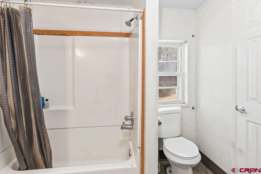 902 S Church Avenue Property Photo 19