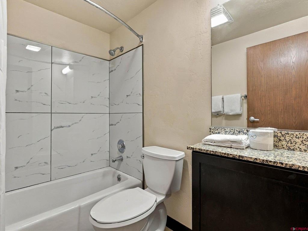 2210 Highway 6&50 Property Photo 34