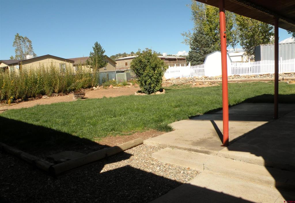 1130 Lookout Drive Property Photo 6