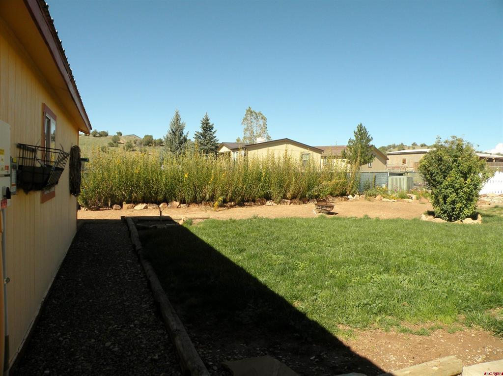1130 Lookout Drive Property Photo 7