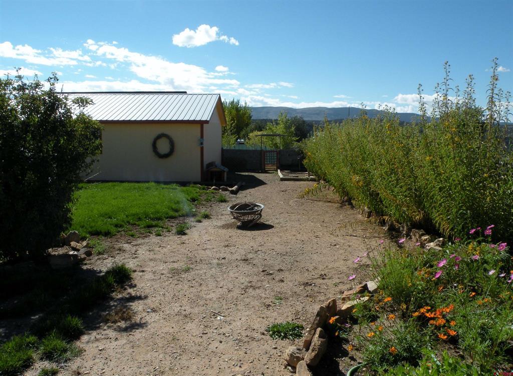 1130 Lookout Drive Property Photo 9