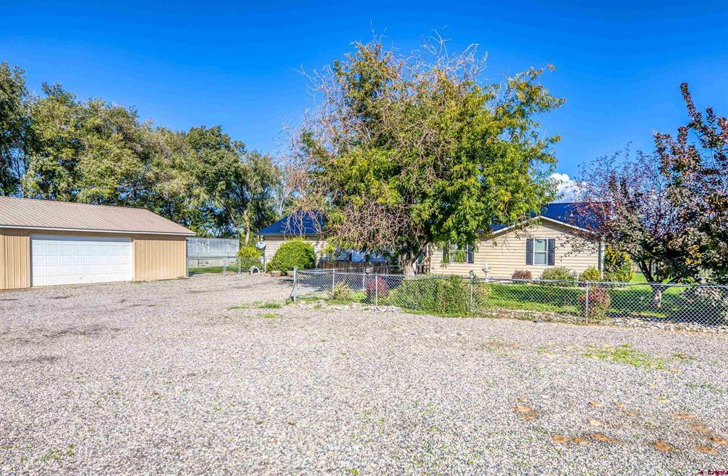 14473 Deer Run Road Property Photo 3