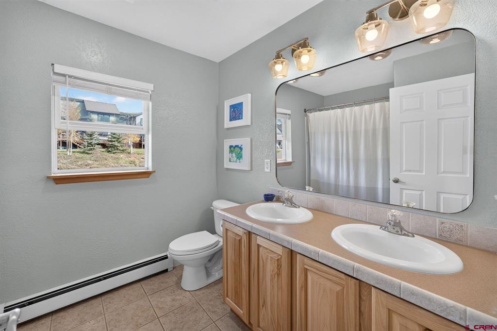 1014 Cascadilla Street Property Photo 30