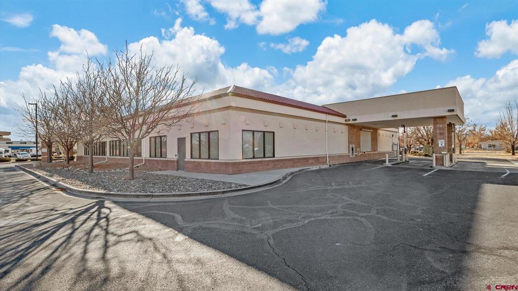516 28 Road Property Photo 7