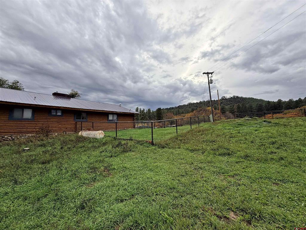 1865 County Road 502 Property Photo 3