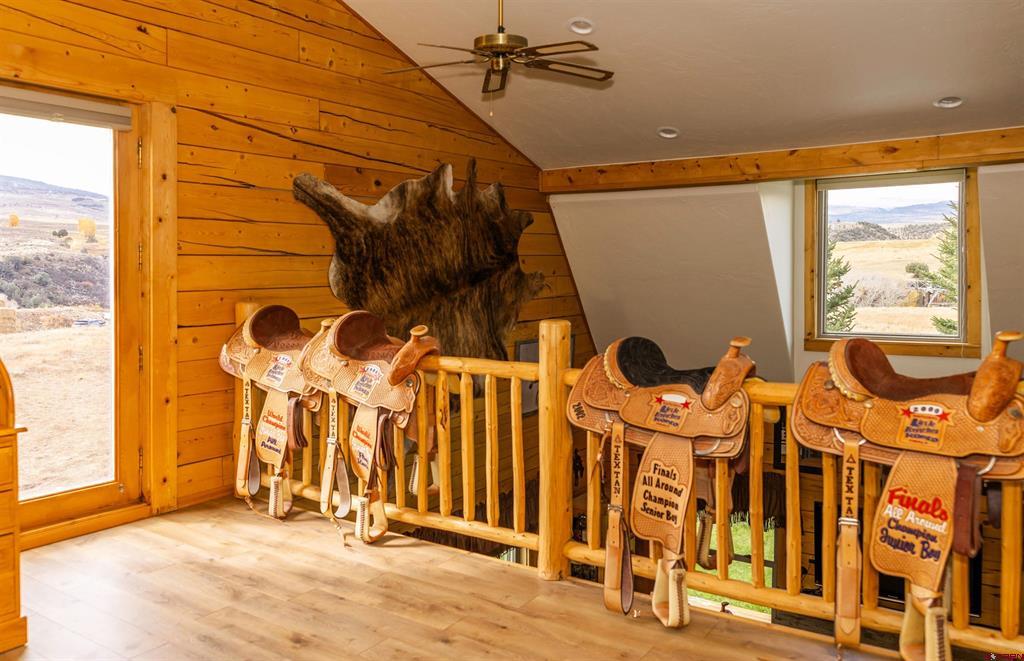 25511 Colorado River Road Property Photo 13
