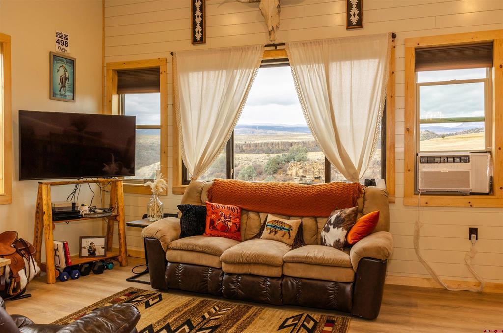 25511 Colorado River Road Property Photo 27