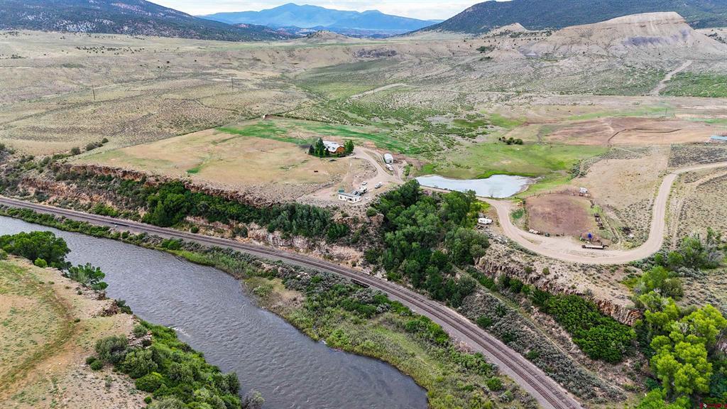 25511 Colorado River Road Property Photo 32