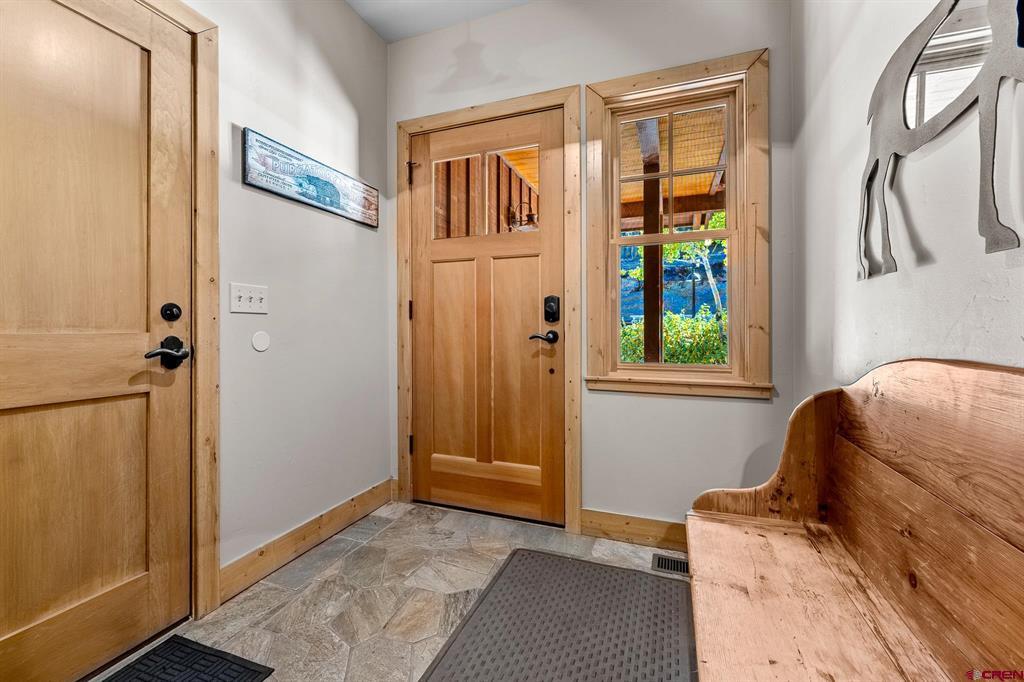 67 Travertine Trail Property Photo 5