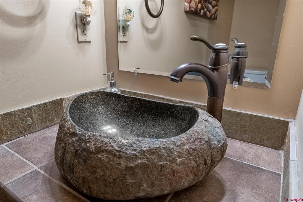 67 Travertine Trail Property Photo 6
