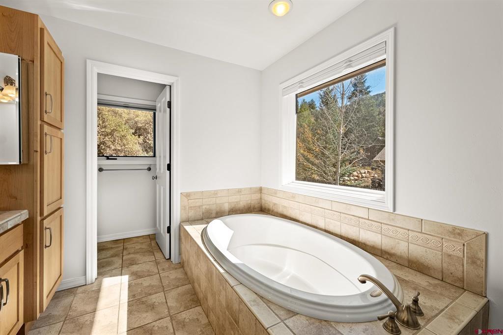 169 Ute Pass West Road Property Photo 20