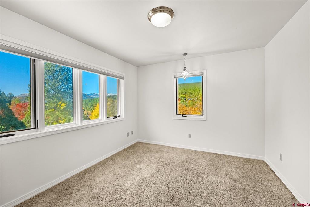 169 Ute Pass West Road Property Photo 24