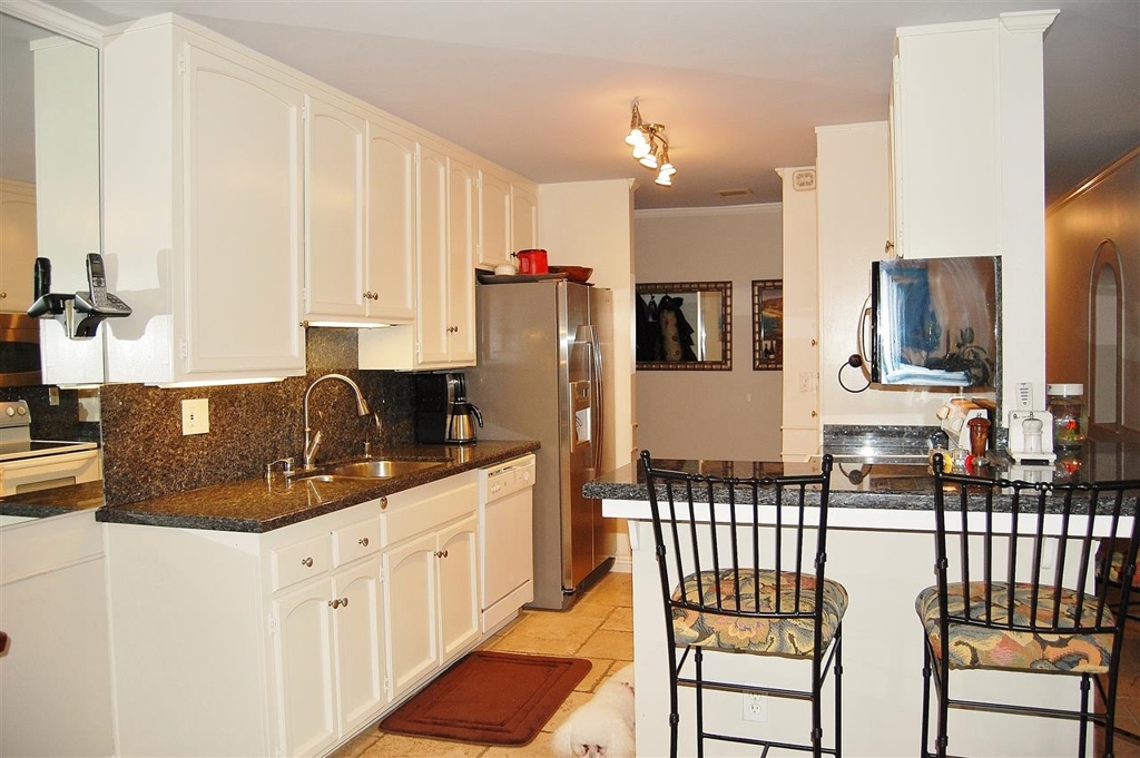 909 Coast Boulevard 2 Property Photo 5