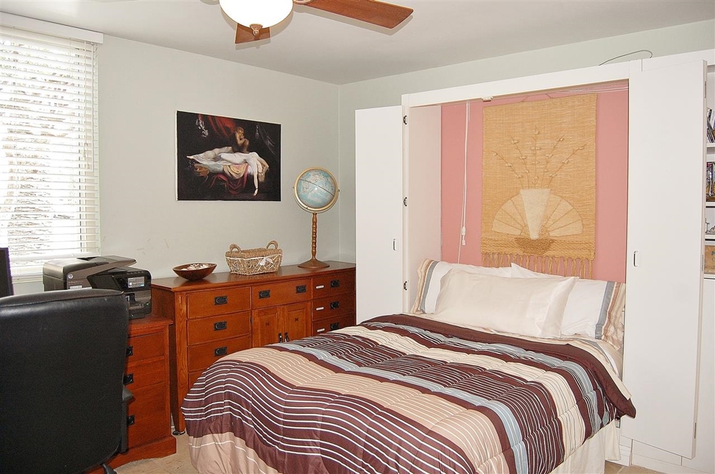 909 Coast Boulevard 2 Property Photo 13
